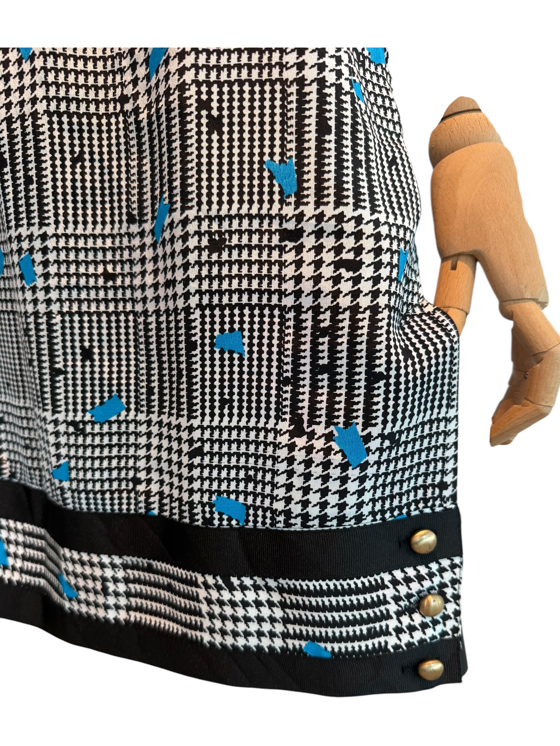 Photoroom_017_20241110_122634